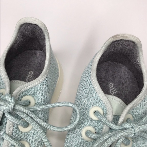 ALLBIRDS Tree Runner Sneaker in Clarity Blue. - Picture 5 of 11